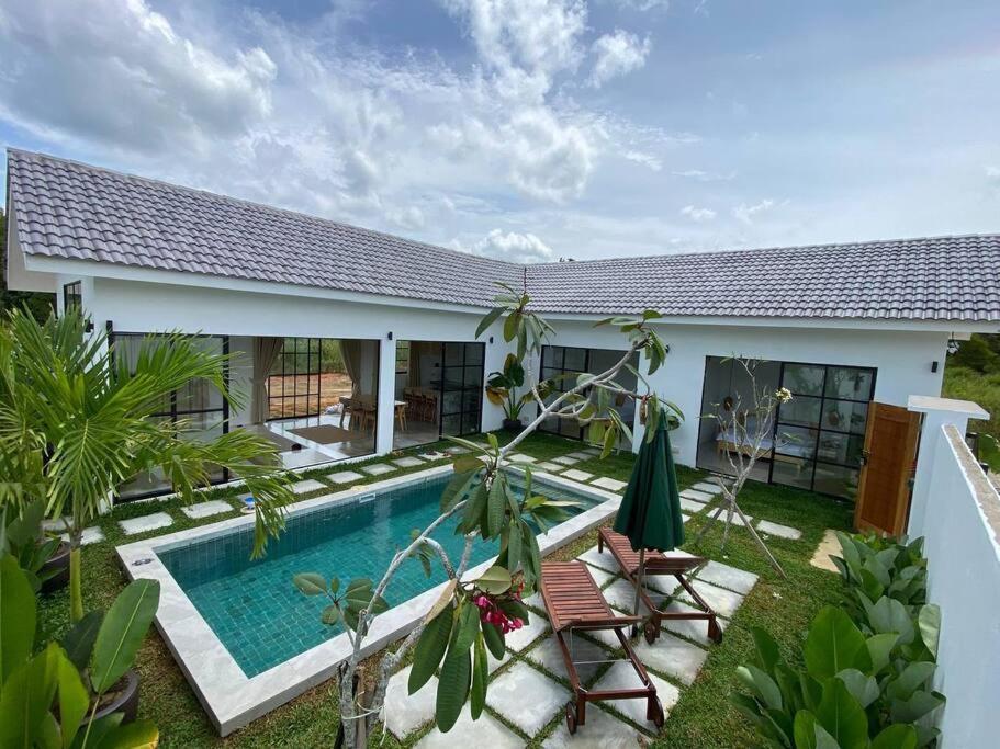 Allure Villa Cempaka Private Pool Kuantan Dış mekan fotoğraf